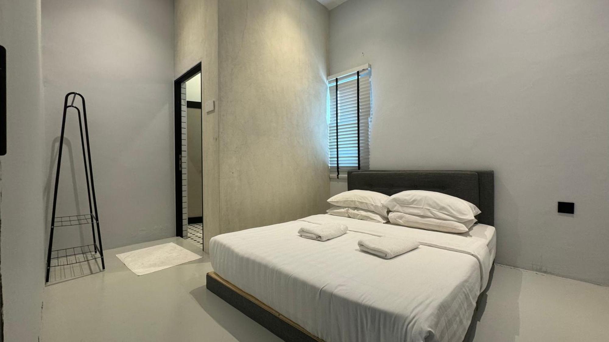 Zen Retreat Glass Pool Villa Taiping Exterior photo